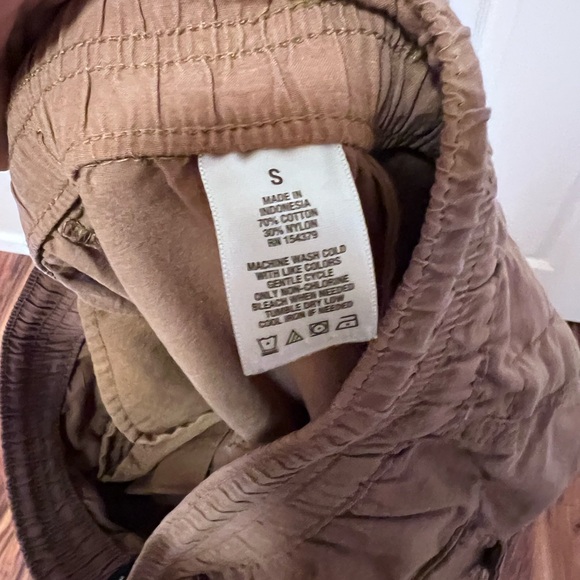 Vintage Aeropostale Brown Tech Cargo Pants - Mens Small - Picture 5 of 6